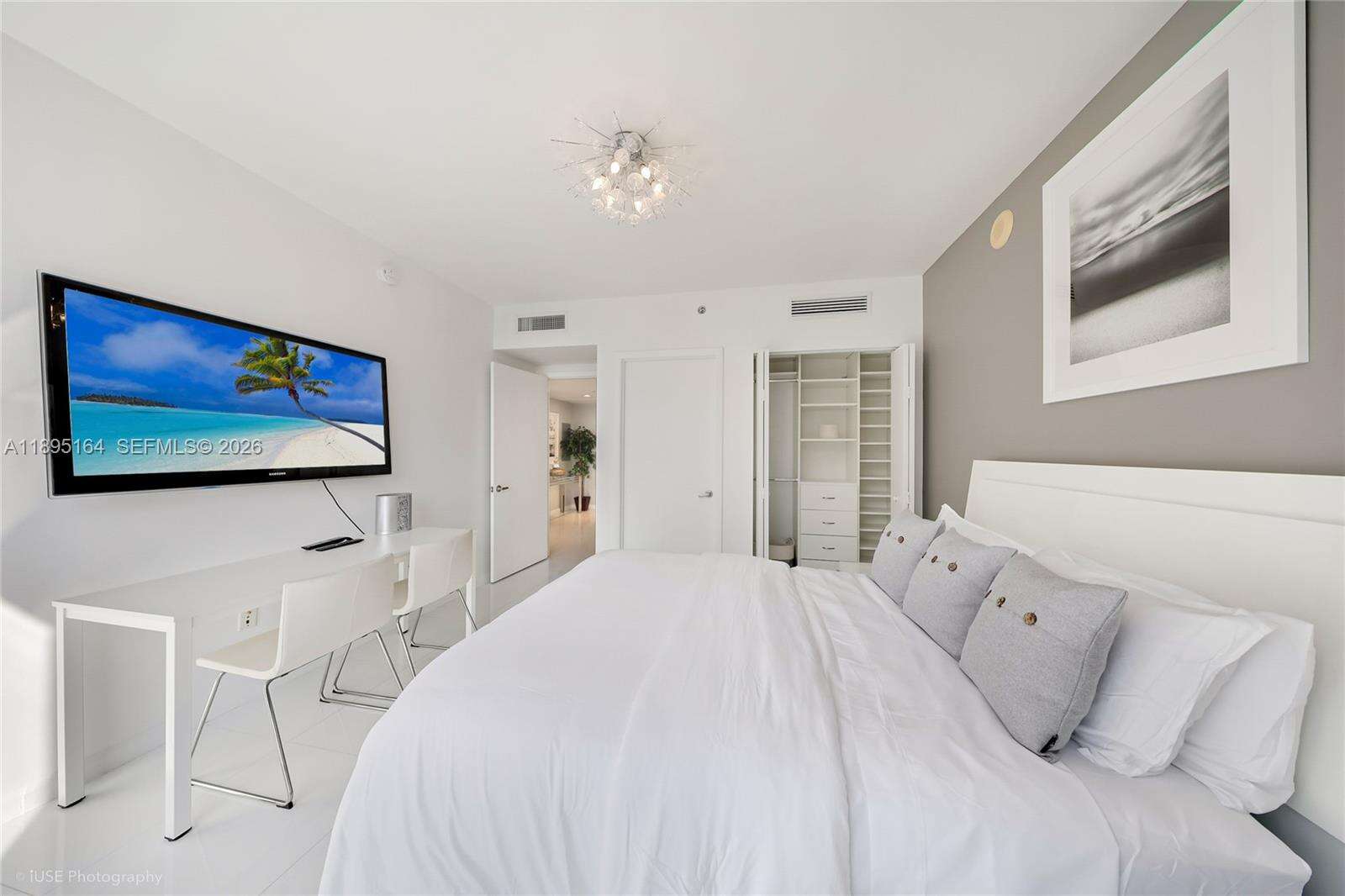 Icon Brickell 2 at 495 Brickell Ave, Miami, FL 33131 - For Rent photo 15