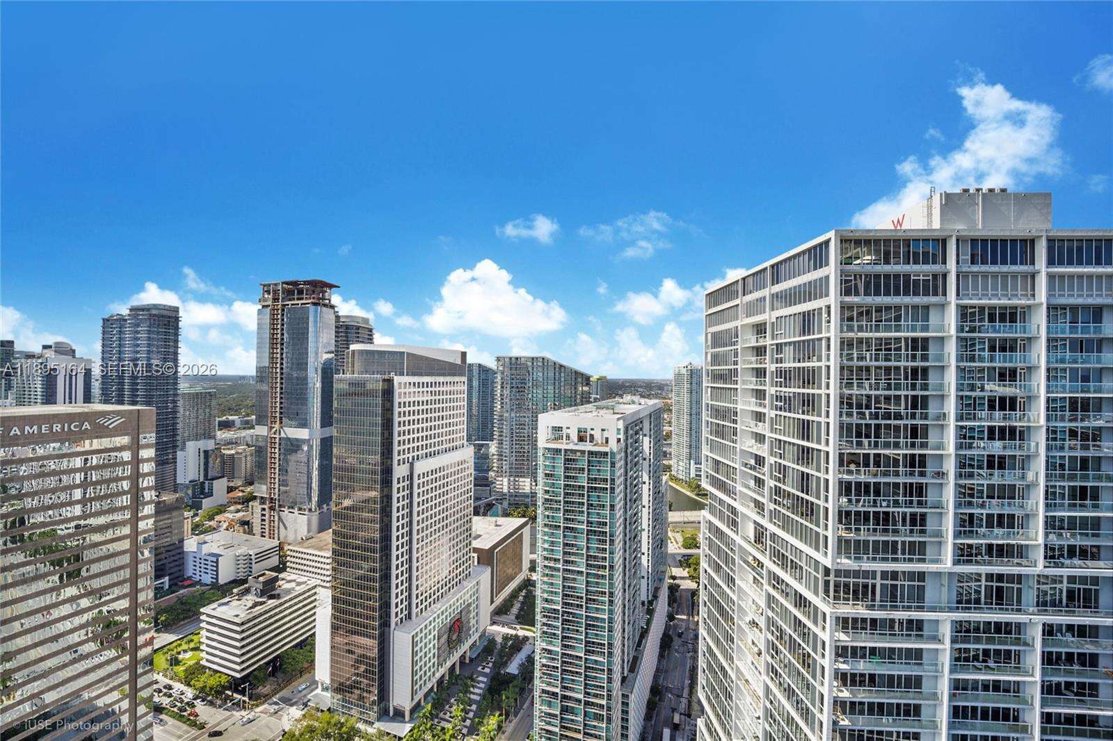 Icon Brickell 2 at 495 Brickell Ave, Miami, FL 33131 - For Rent photo 17