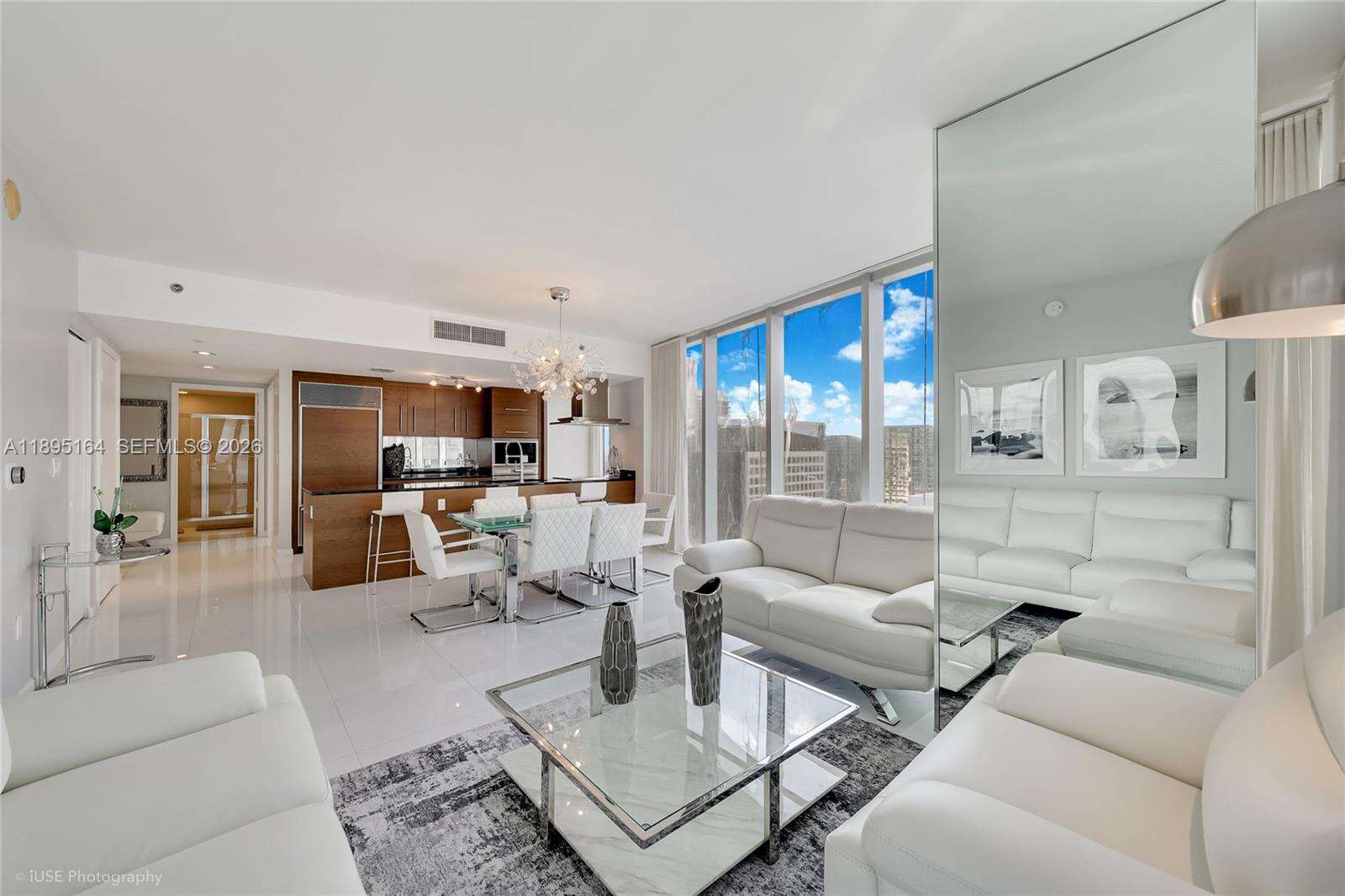 Icon Brickell 2 at 495 Brickell Ave, Miami, FL 33131 - For Rent photo 5