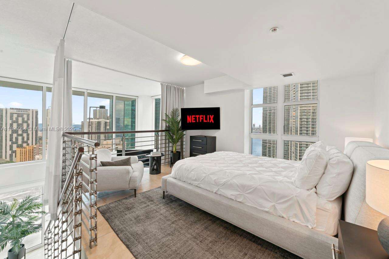 Brickell On The River at 41 5 St, Miami, FL 33131 - For Rent photo 13