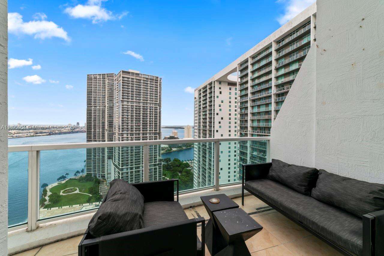 Brickell On The River at 41 5 St, Miami, FL 33131 - For Rent photo 23