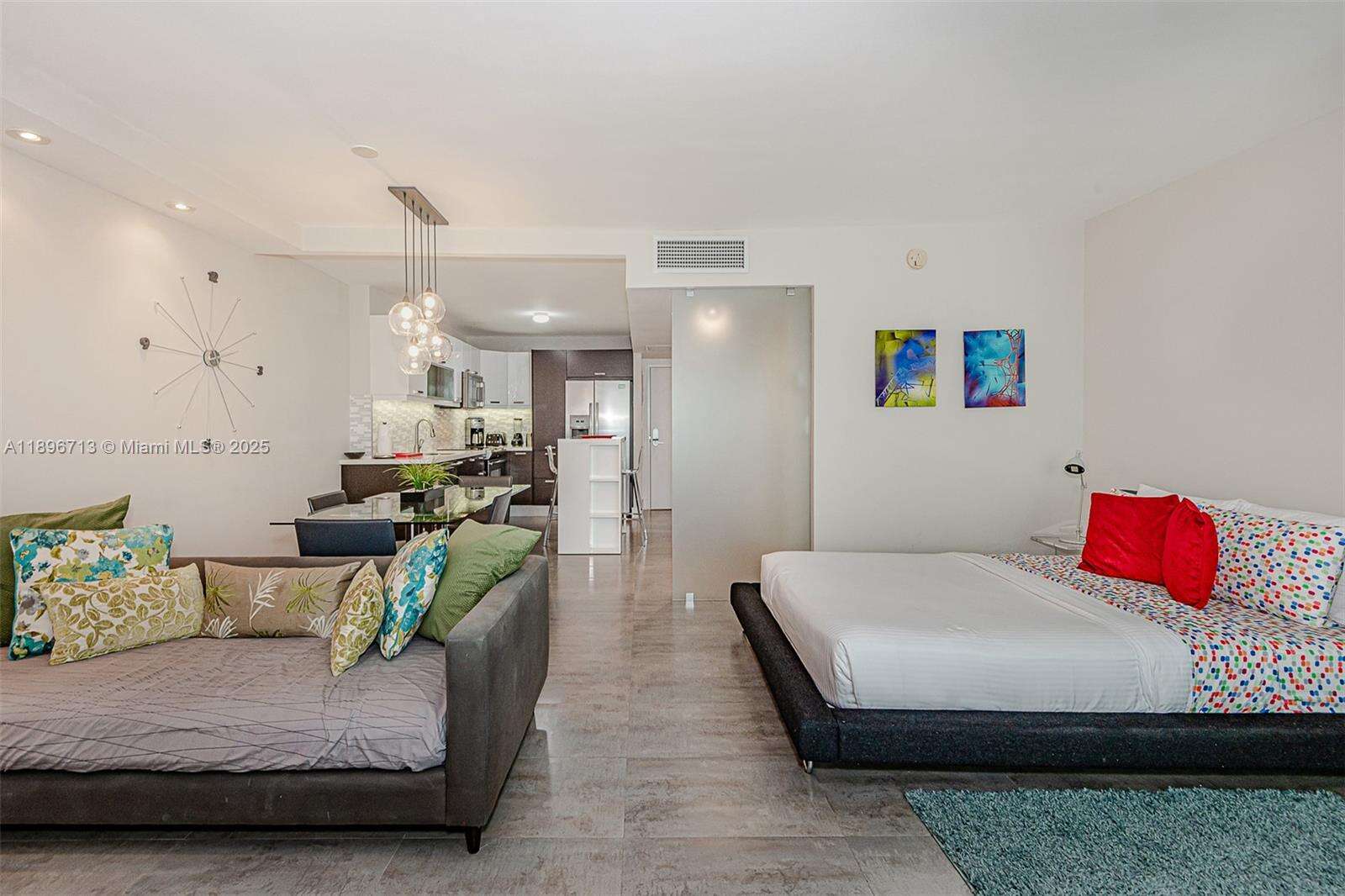Roney Palace at 2301 Collins Ave, Miami Beach, FL 33139 - For Rent photo 14