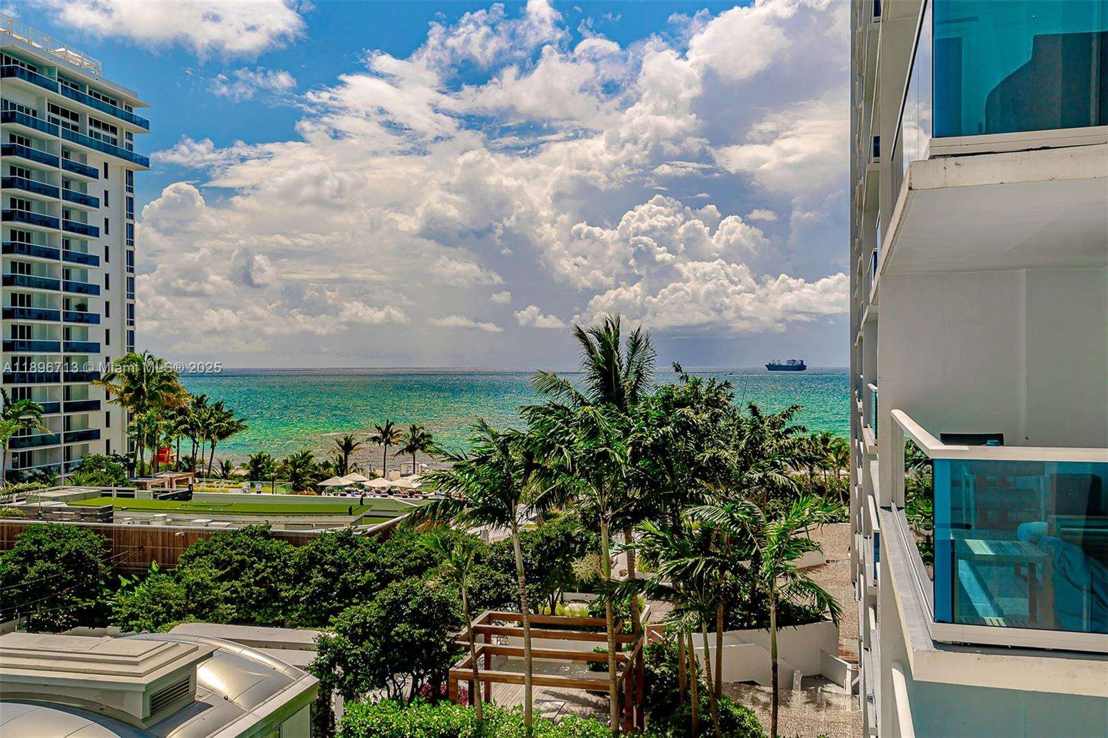 Roney Palace at 2301 Collins Ave, Miami Beach, FL 33139 - For Rent photo 25