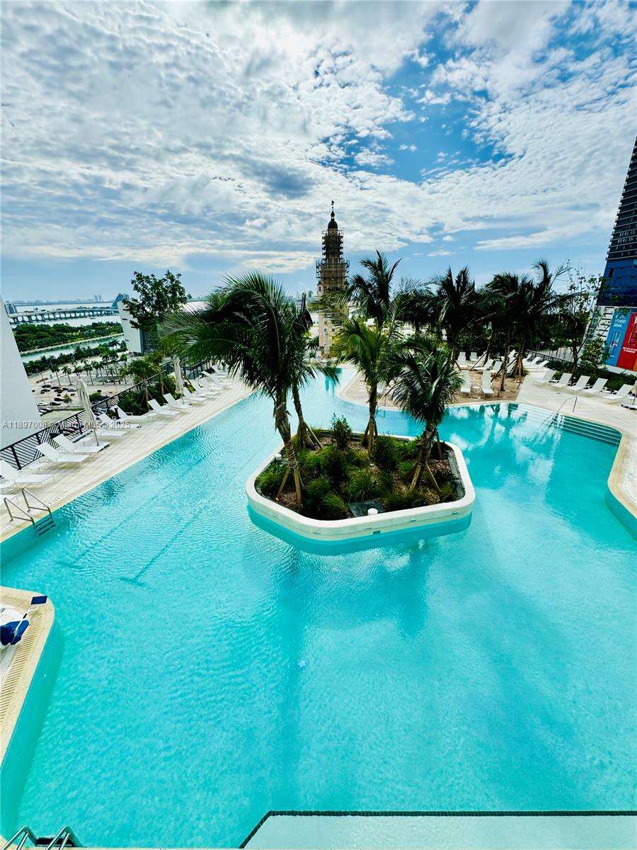 Natiivo | Gale Miami at 159 6 St, Miami, FL 33132 - For Rent photo 41