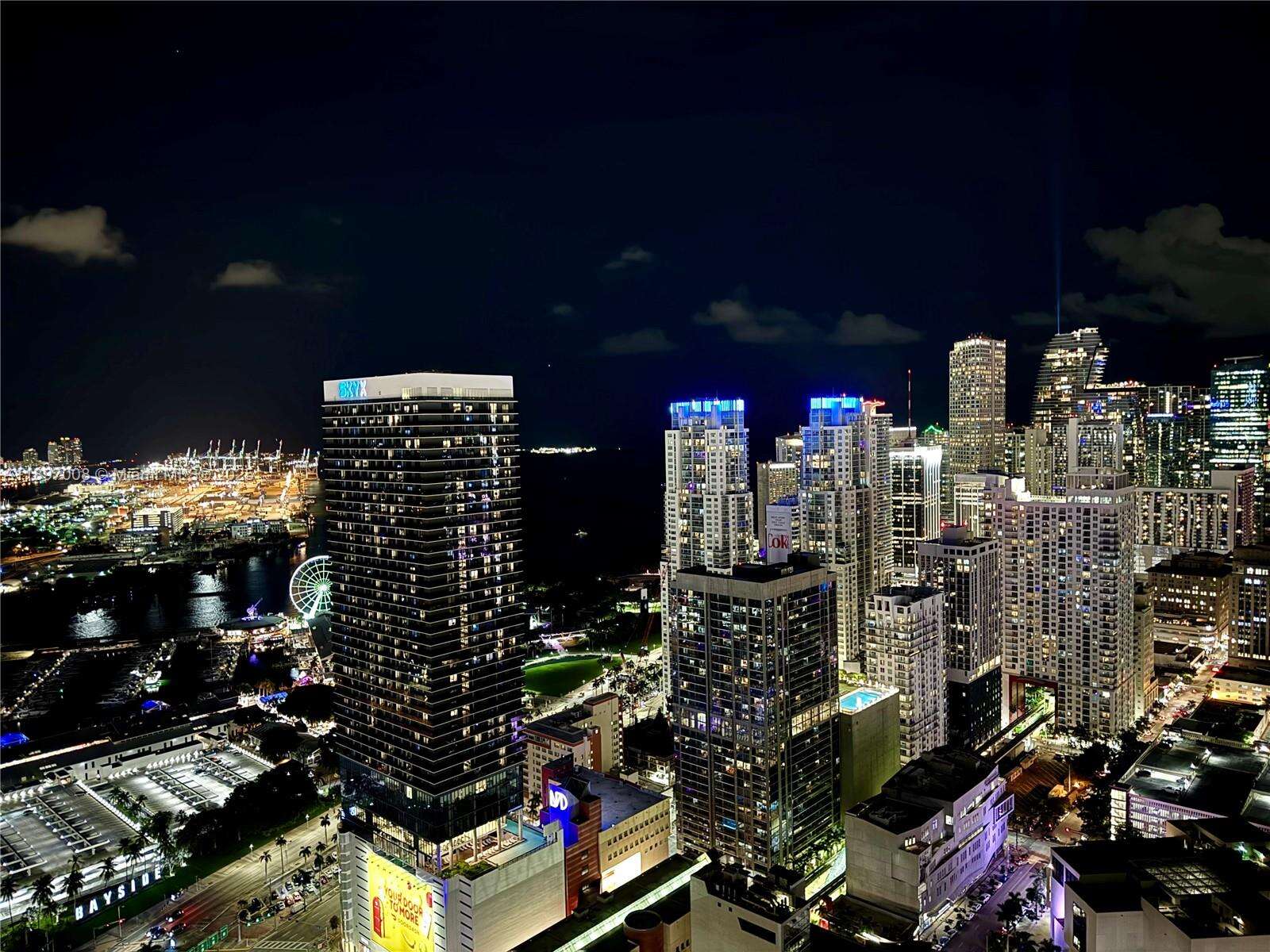 Natiivo | Gale Miami at 159 6 St, Miami, FL 33132 - For Rent photo 44