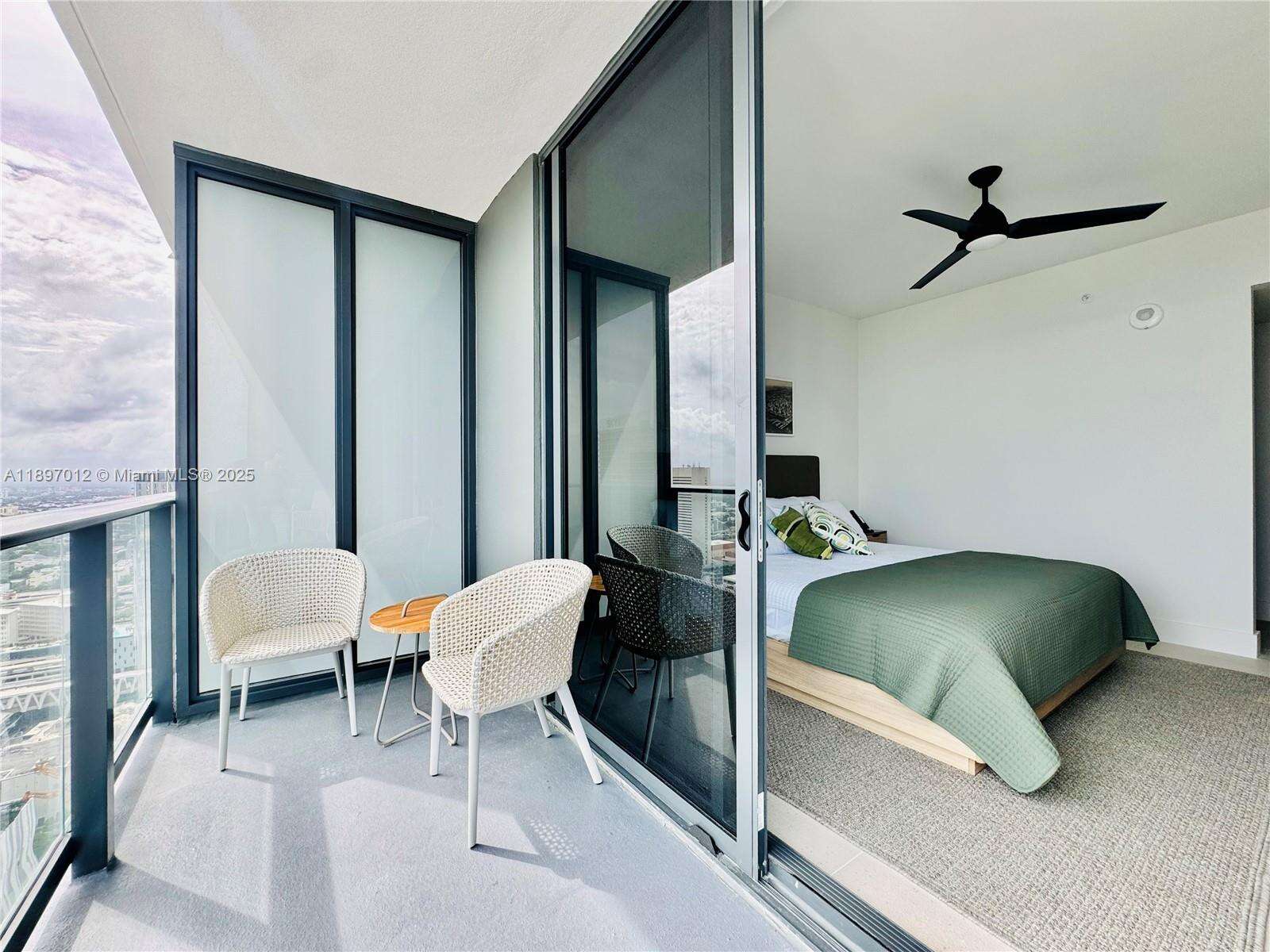Natiivo | Gale Miami at 159 6 St, Miami, FL 33132 - For Rent photo 31