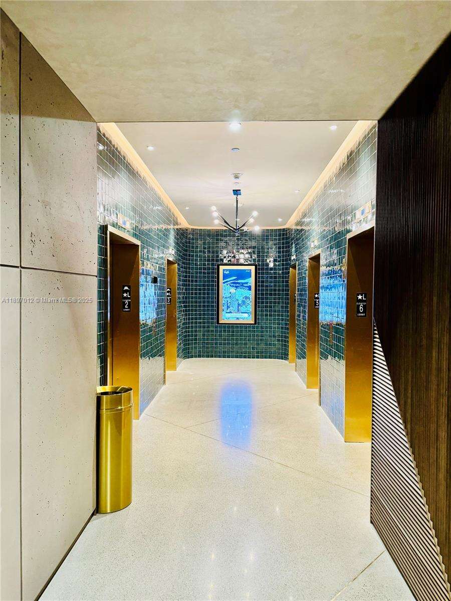 Natiivo | Gale Miami at 159 6 St, Miami, FL 33132 - For Rent photo 47