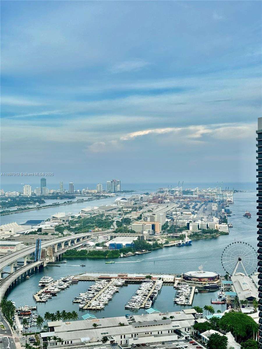 Natiivo | Gale Miami at 159 6 St, Miami, FL 33132 - For Rent photo 51
