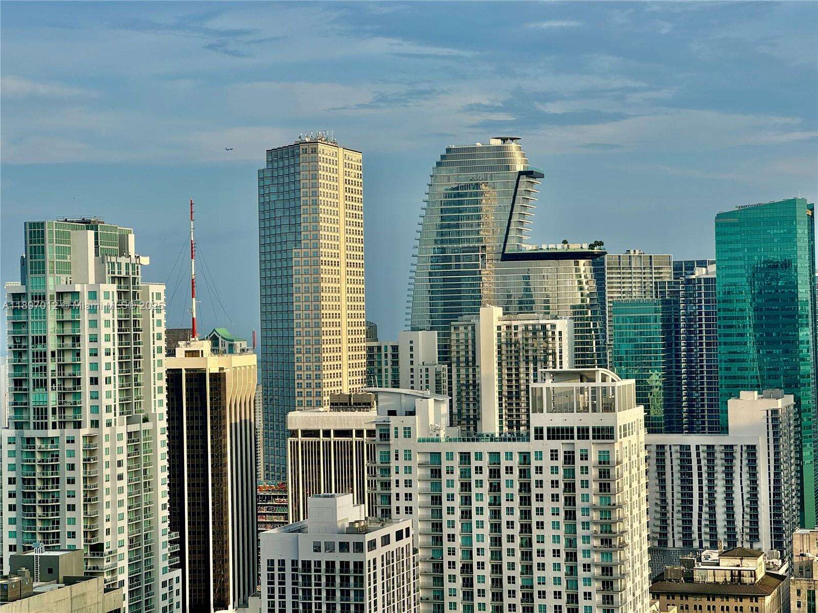 Natiivo | Gale Miami at 159 6 St, Miami, FL 33132 - For Rent photo 52