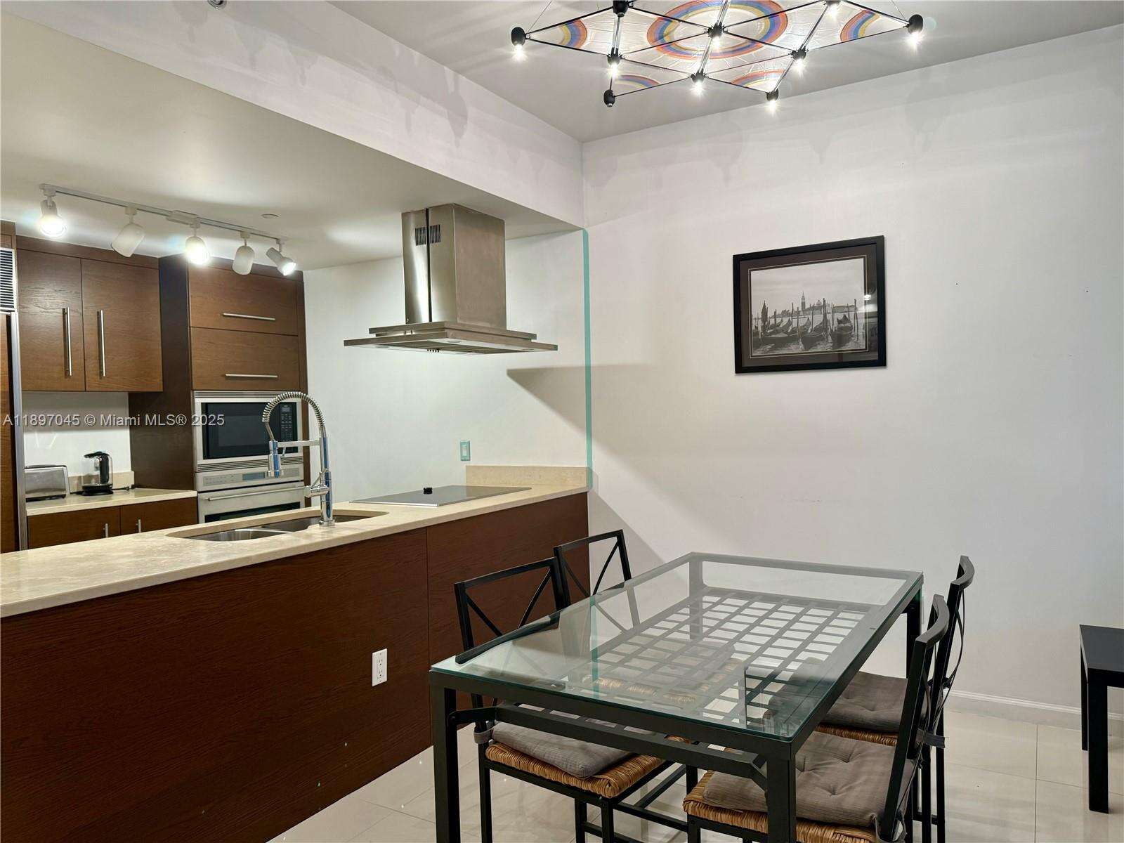 Icon Brickell 3 at 485 Brickell Ave, Miami, FL 33131 - For Rent photo 12