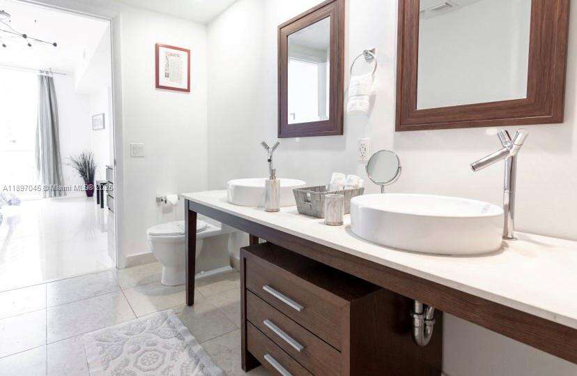 Icon Brickell 3 at 485 Brickell Ave, Miami, FL 33131 - For Rent photo 14