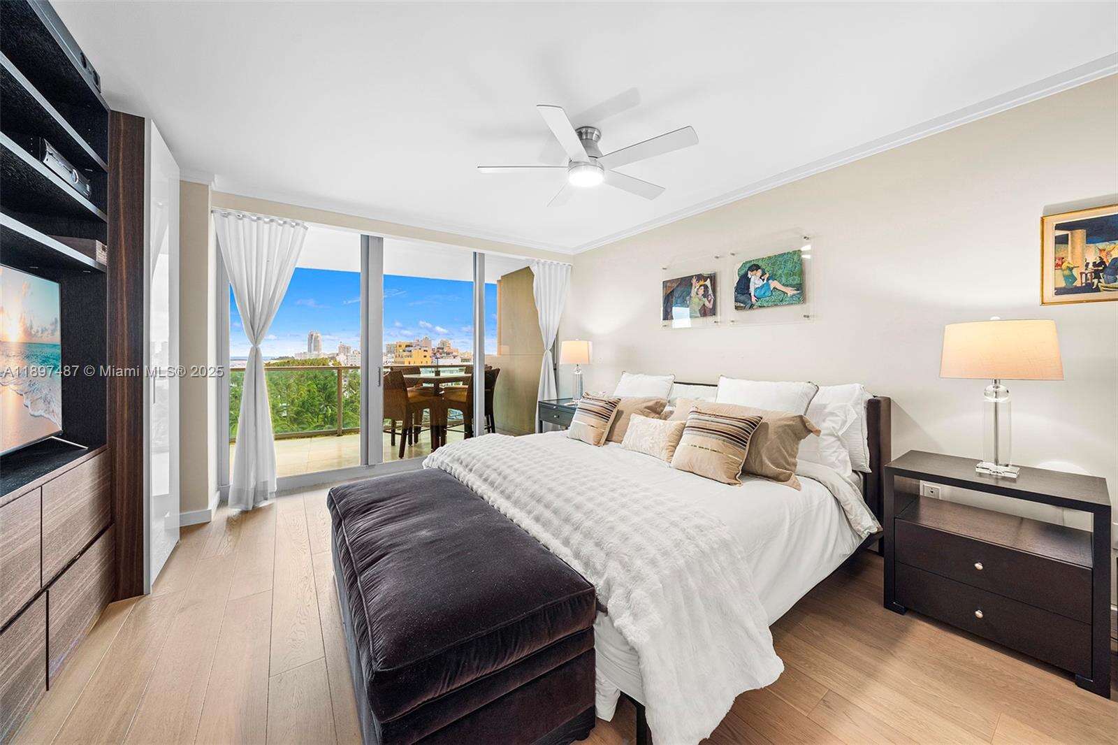 Il Villaggio at 1455 Ocean Dr, Miami Beach, FL 33139 - For Rent photo 17