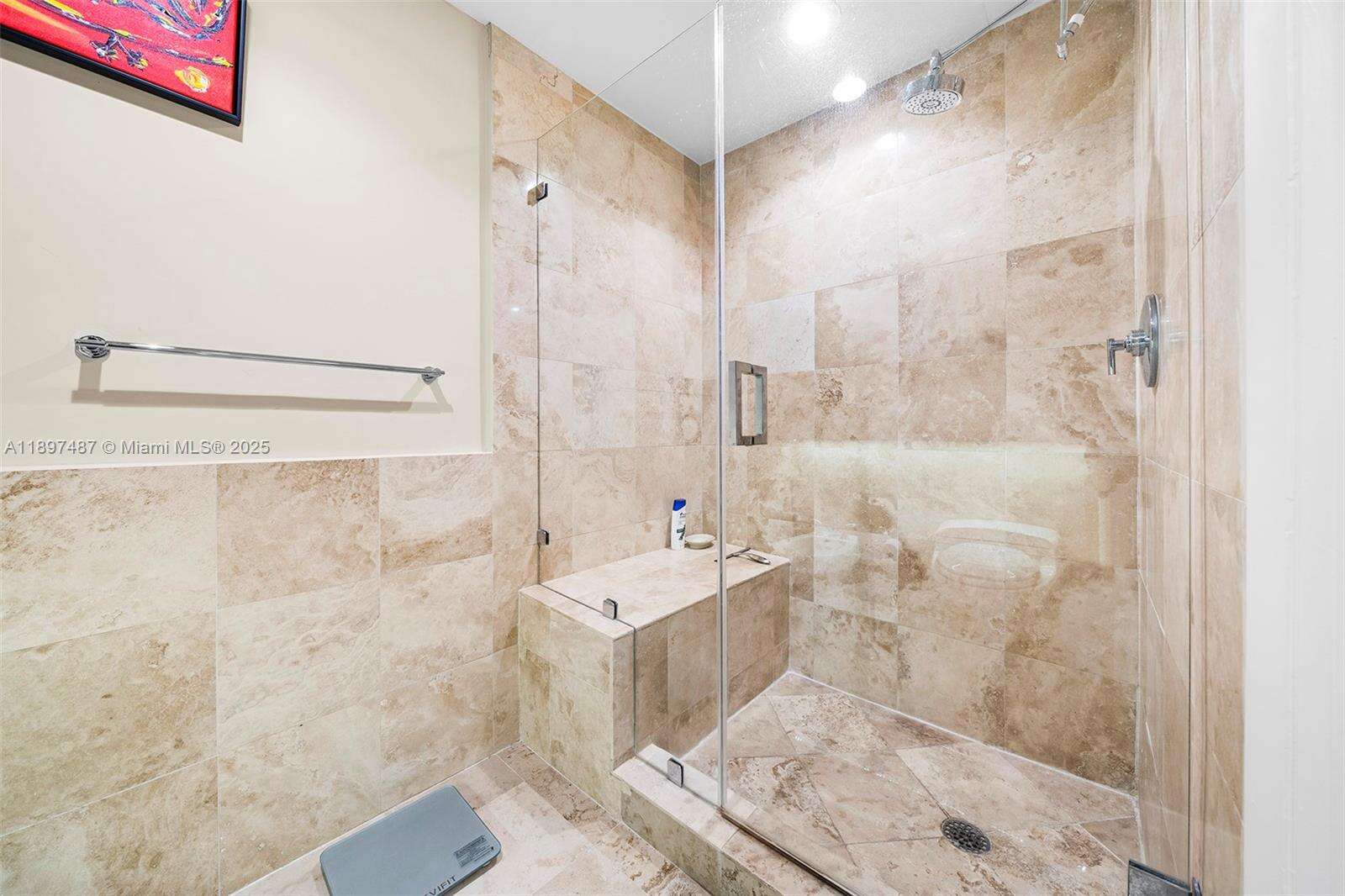 Il Villaggio at 1455 Ocean Dr, Miami Beach, FL 33139 - For Rent photo 24