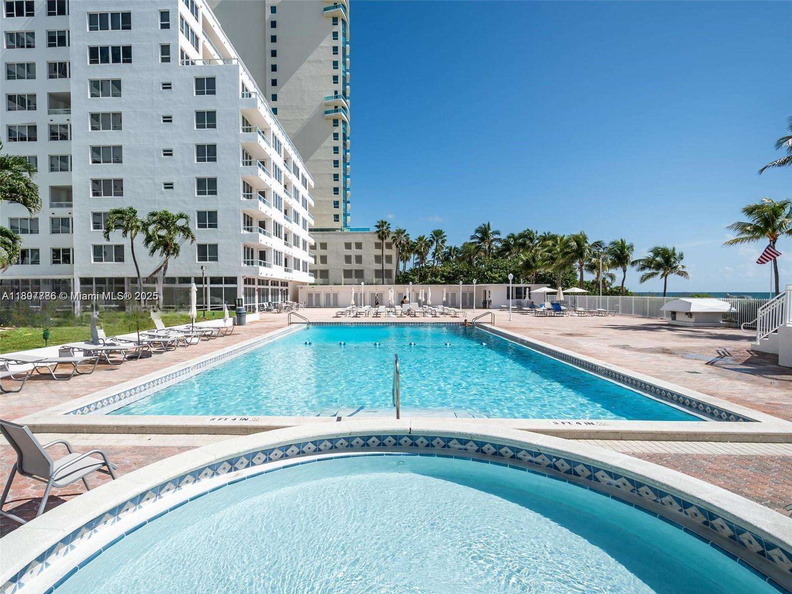 The Carriage Club North at 5005 Collins Ave, Miami Beach, FL 33140 - For Rent photo 28