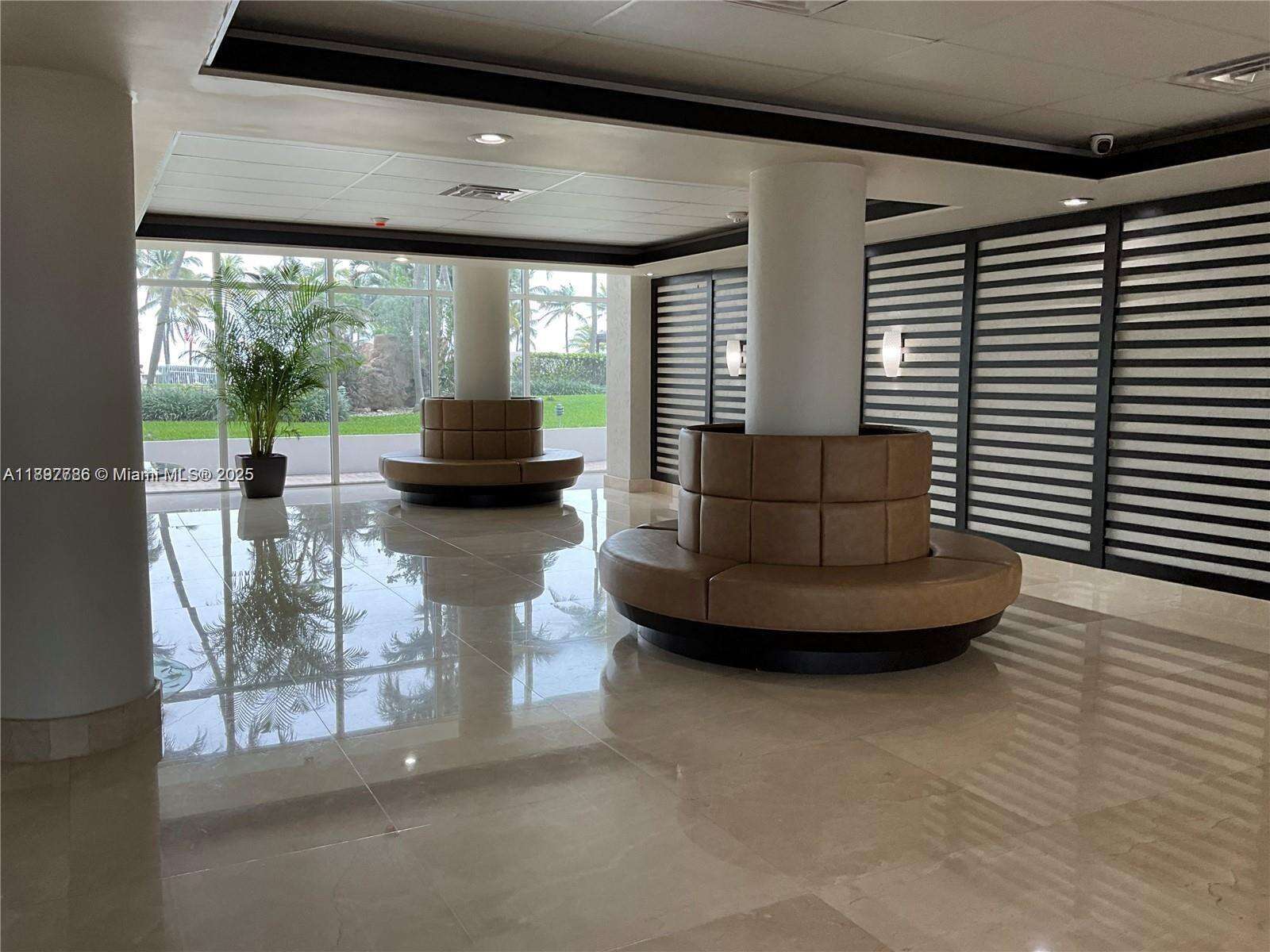 The Carriage Club North at 5005 Collins Ave, Miami Beach, FL 33140 - For Rent photo 44