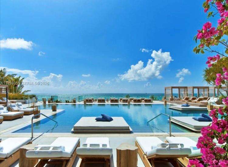 Roney Palace at 2301 Collins Ave, Miami Beach, FL 33139 - For Rent photo 18