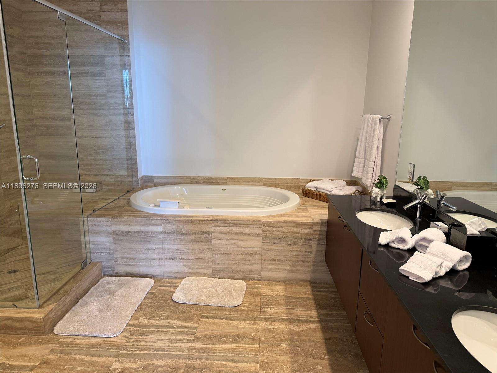 Trump Tower 2 at 15901 Collins Ave, Sunny Isles Beach, FL 33160 - For Rent photo 15