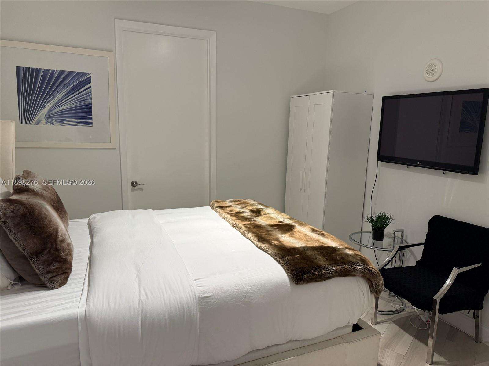 Trump Tower 2 at 15901 Collins Ave, Sunny Isles Beach, FL 33160 - For Rent photo 20