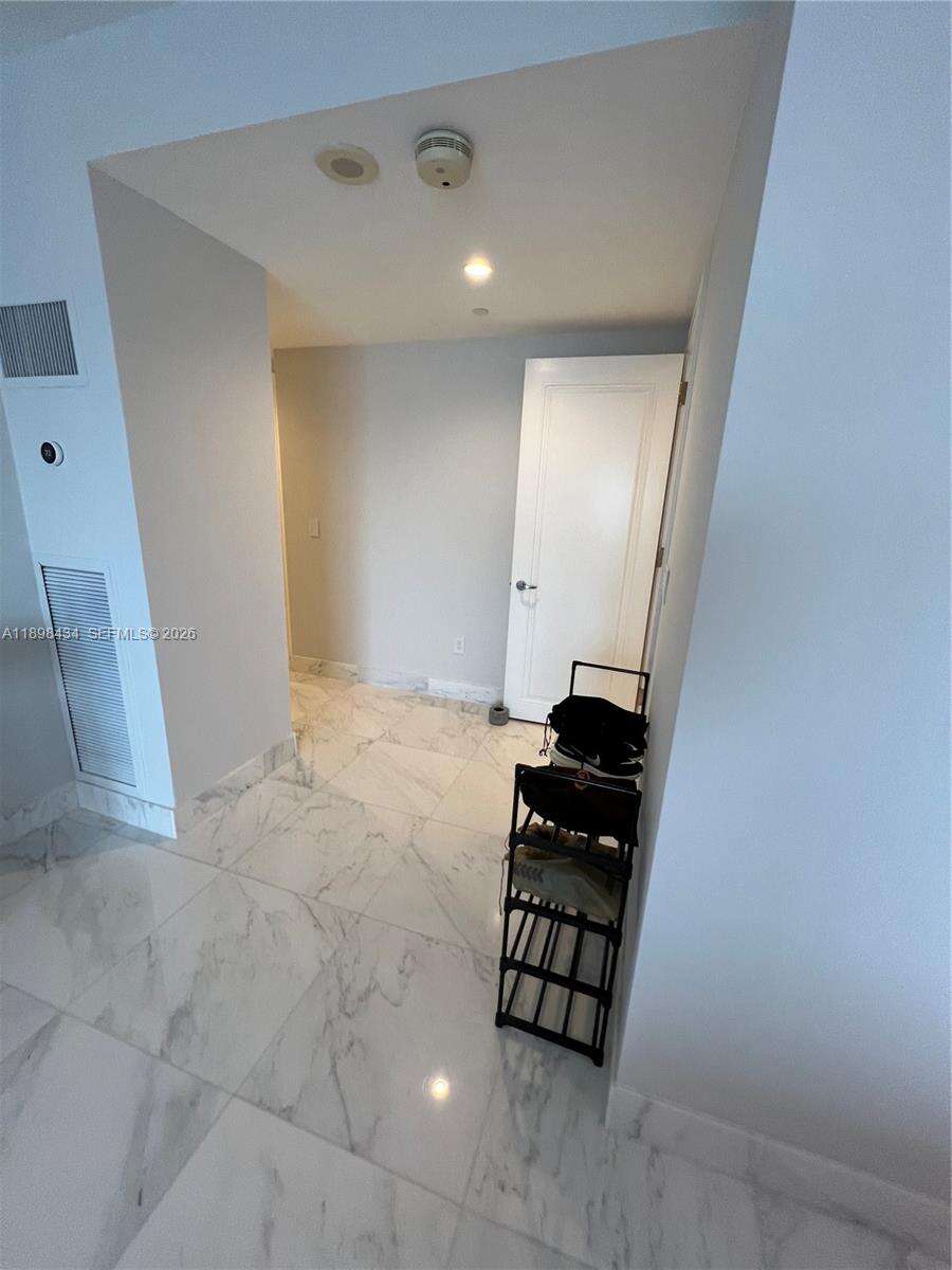 Four Seasons Residences at 1435 Brickell Ave, Miami, FL 33131 - For Rent photo 23