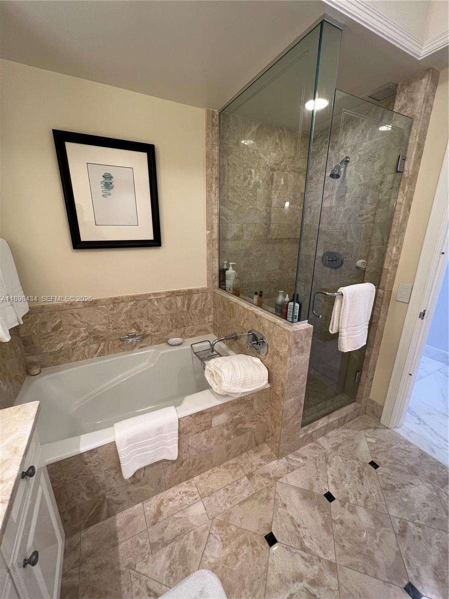 Four Seasons Residences at 1435 Brickell Ave, Miami, FL 33131 - For Rent photo 27