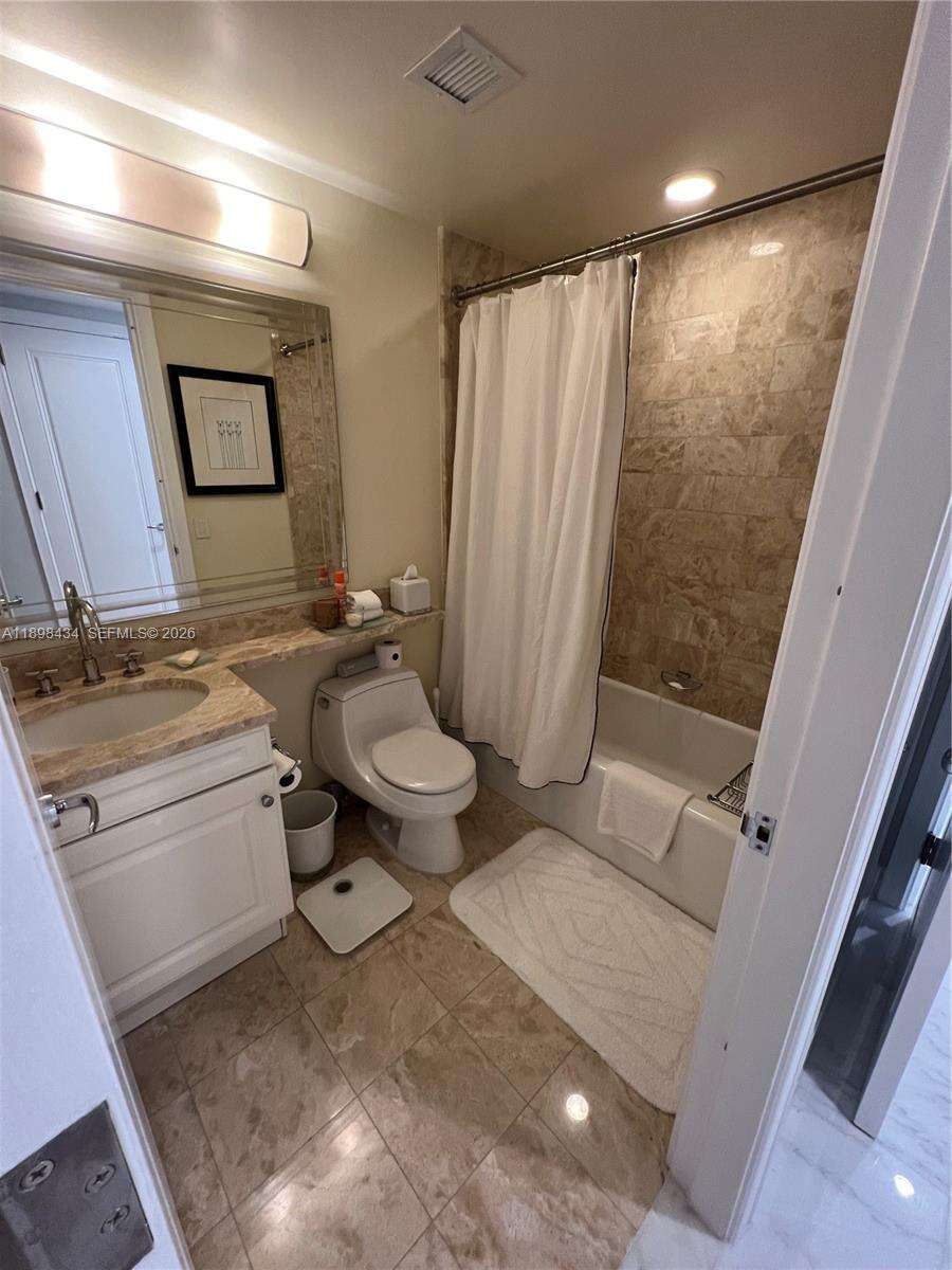 Four Seasons Residences at 1435 Brickell Ave, Miami, FL 33131 - For Rent photo 31