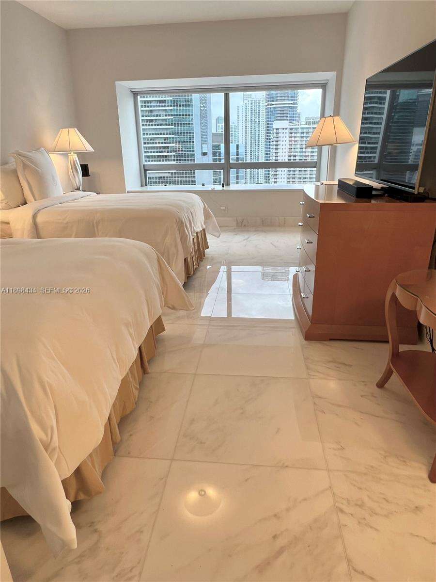 Four Seasons Residences at 1435 Brickell Ave, Miami, FL 33131 - For Rent photo 44