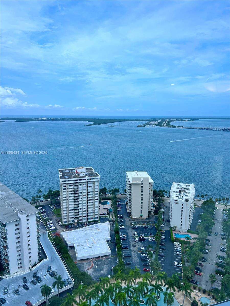 Four Seasons Residences at 1435 Brickell Ave, Miami, FL 33131 - For Rent photo 50