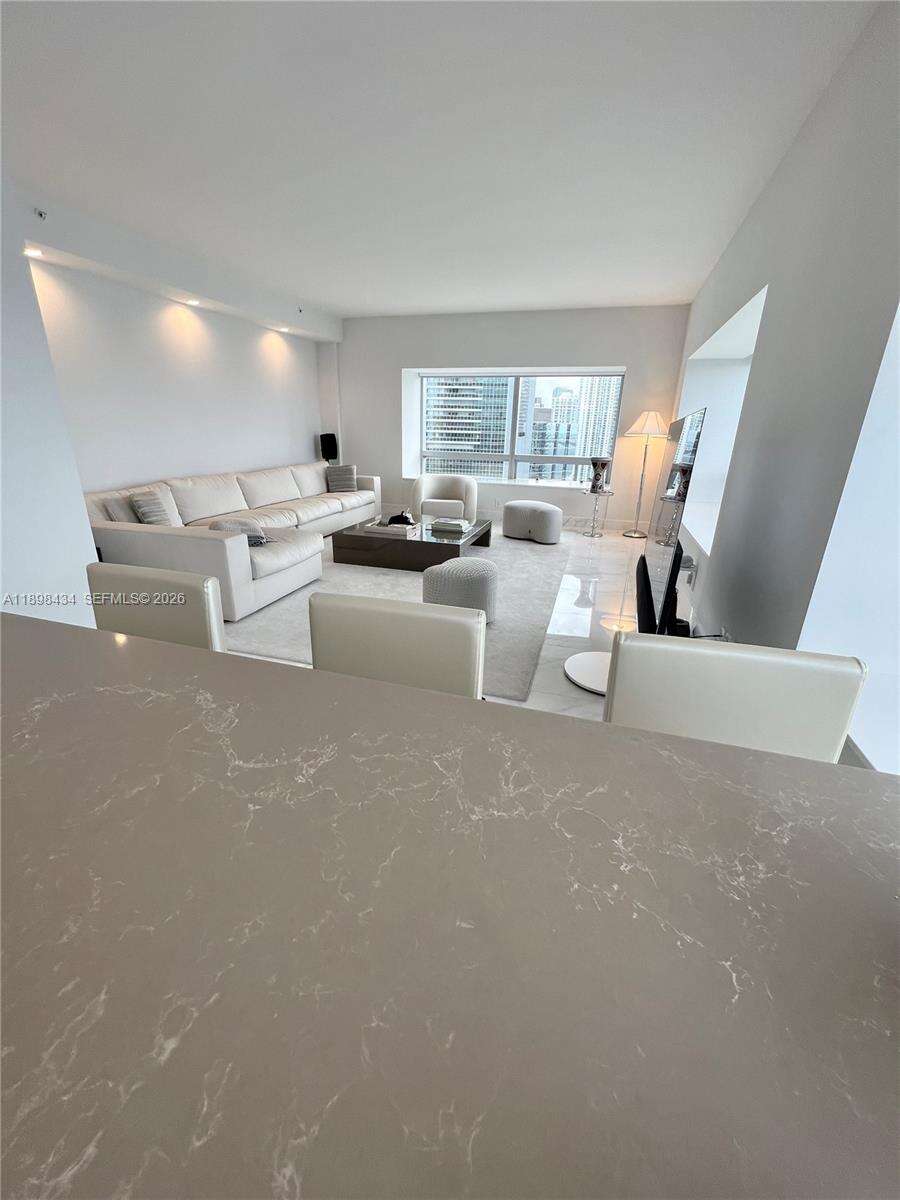 Four Seasons Residences at 1435 Brickell Ave, Miami, FL 33131 - For Rent photo 58
