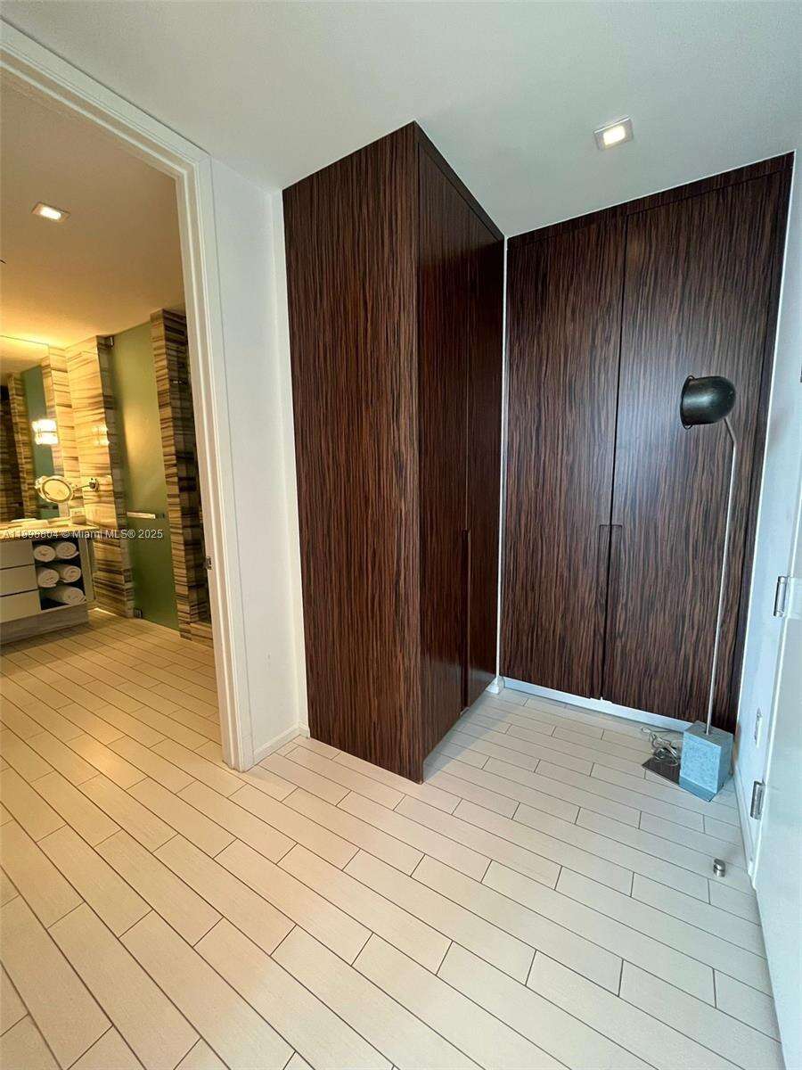 W South Beach at 2201 Collins Ave, Miami Beach, FL 33139 - For Rent photo 6