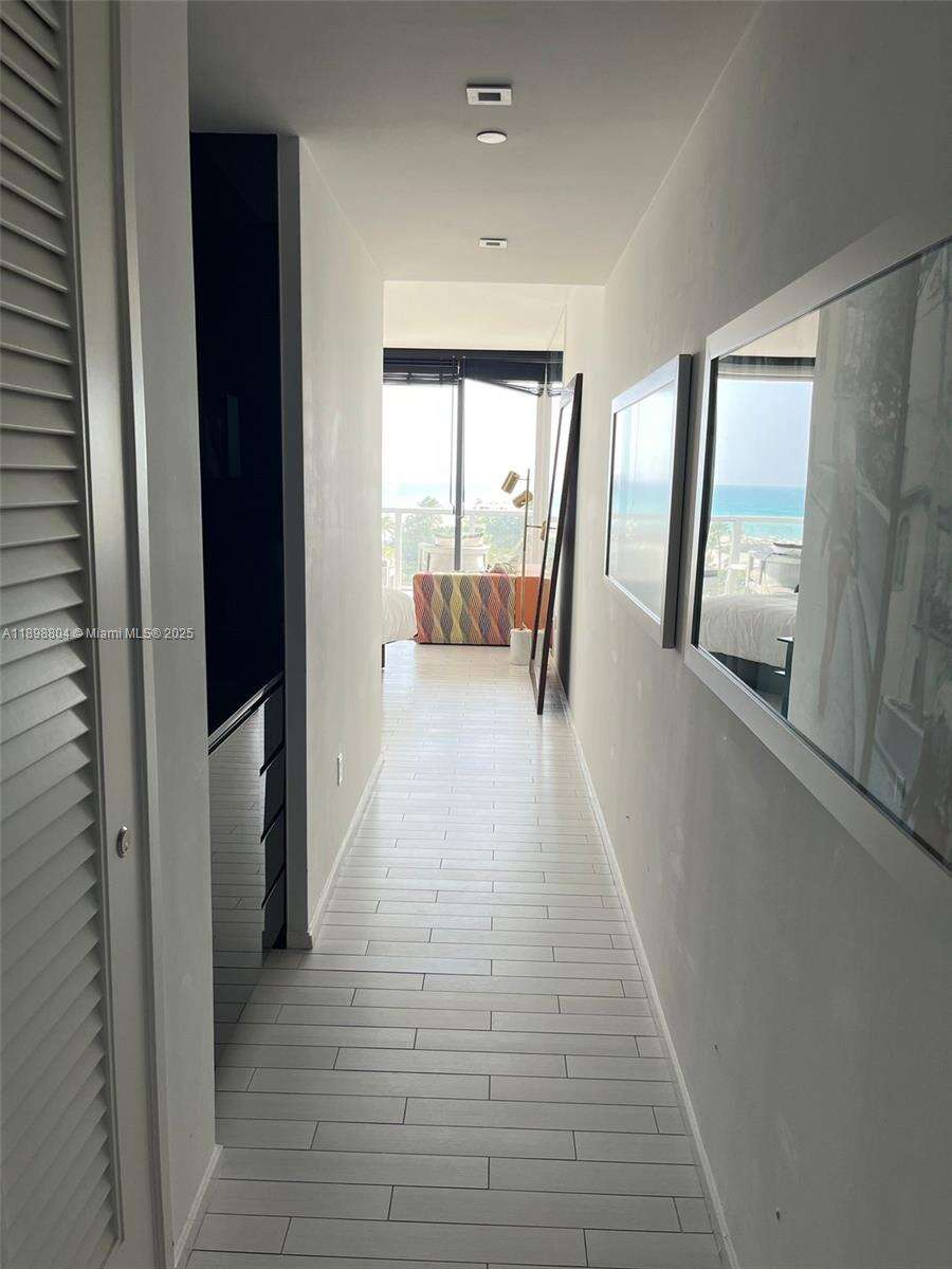 W South Beach at 2201 Collins Ave, Miami Beach, FL 33139 - For Rent photo 9
