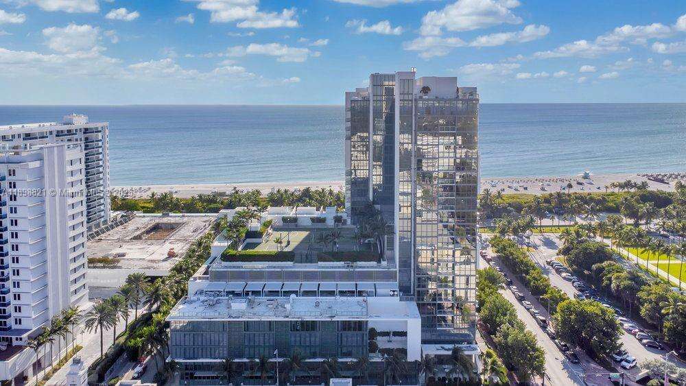 W South Beach at 2201 Collins Ave, Miami Beach, FL 33139 - For Rent photo 20
