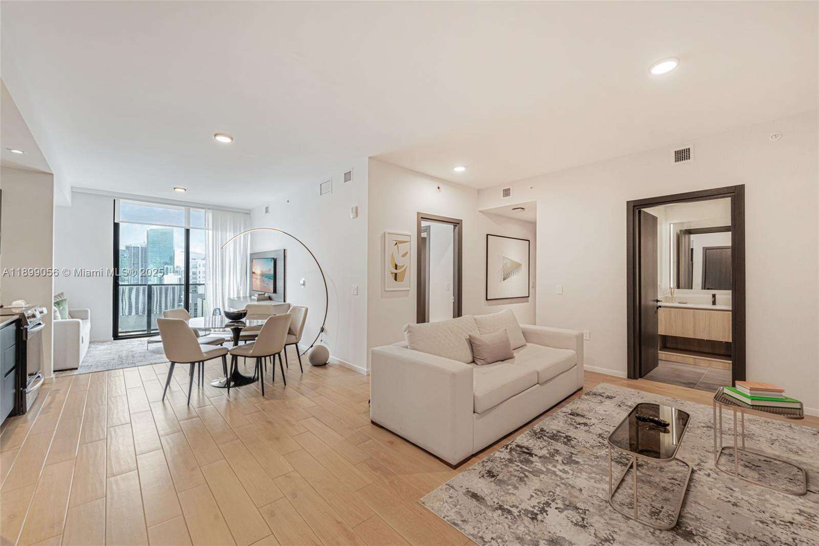 The Elser at 398 5 St, Miami, FL 33132 - For Rent photo 2