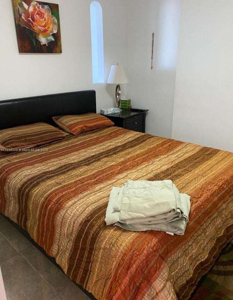 The Carriage House at 5401 Collins Ave, Miami Beach, FL 33140 - For Rent photo 21