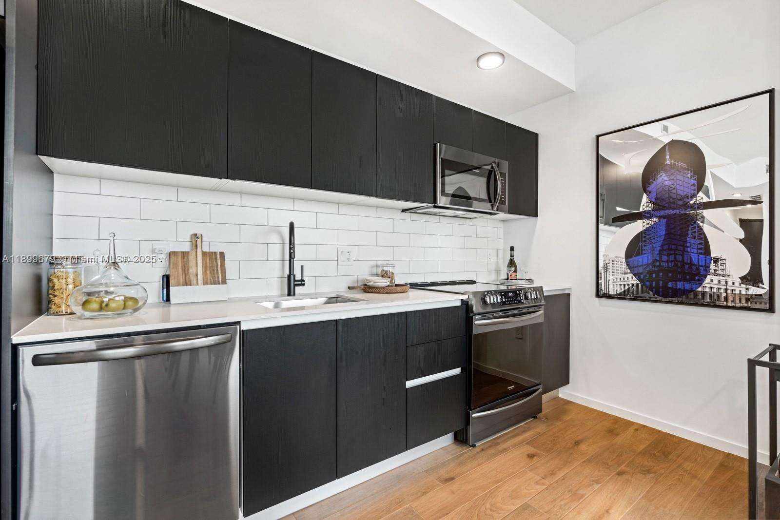 The Elser at 398 5 St, Miami, FL 33132 - For Rent photo 6
