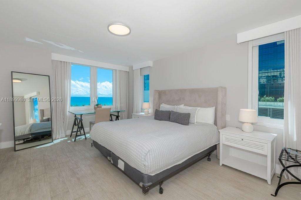Roney Palace at 2301 Collins Ave, Miami Beach, FL 33139 - For Rent photo 9