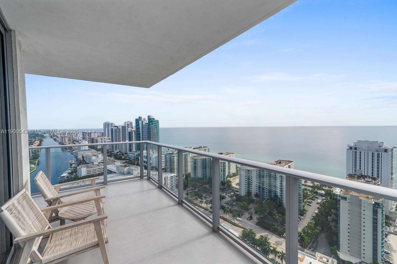 Hyde Beach House at 4010 Ocean Dr, Hollywood, FL 33019 - For Rent photo 1