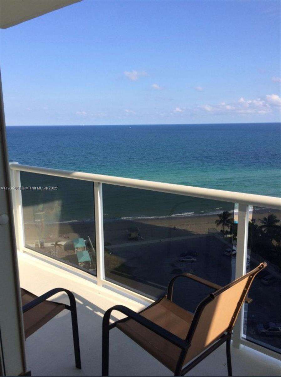 Sea Air Towers at 3725 Ocean Dr, Hollywood, FL 33019 - For Rent photo 3