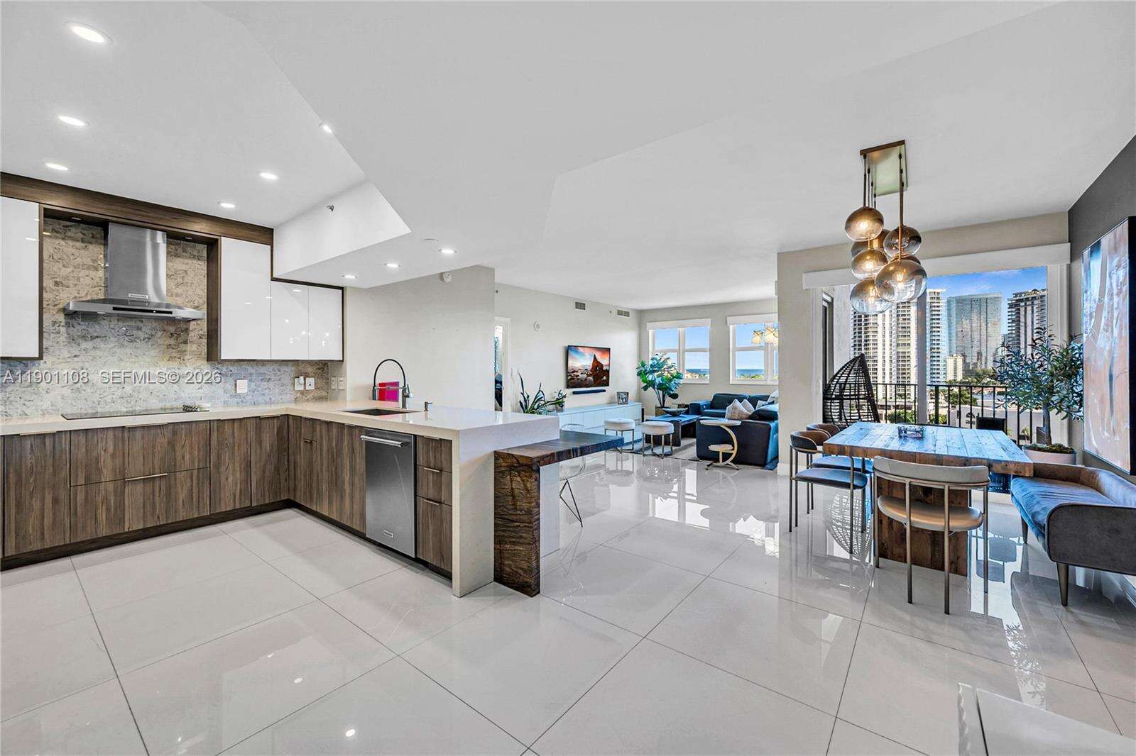 Turnberry Village South at 19900 Country Club Dr, Aventura, FL 33180 - For Rent photo 3