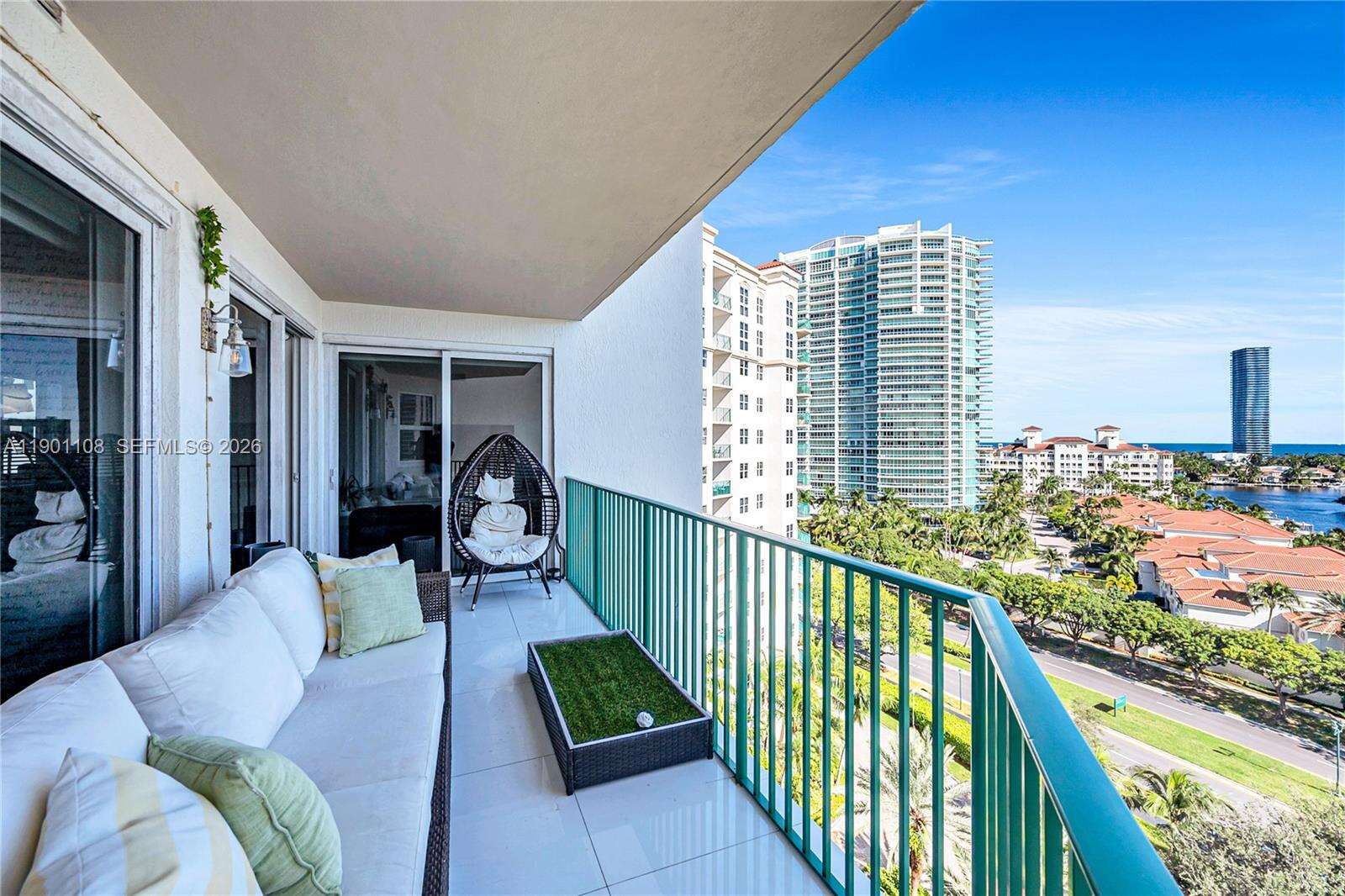 Turnberry Village South at 19900 Country Club Dr, Aventura, FL 33180 - For Rent photo 10