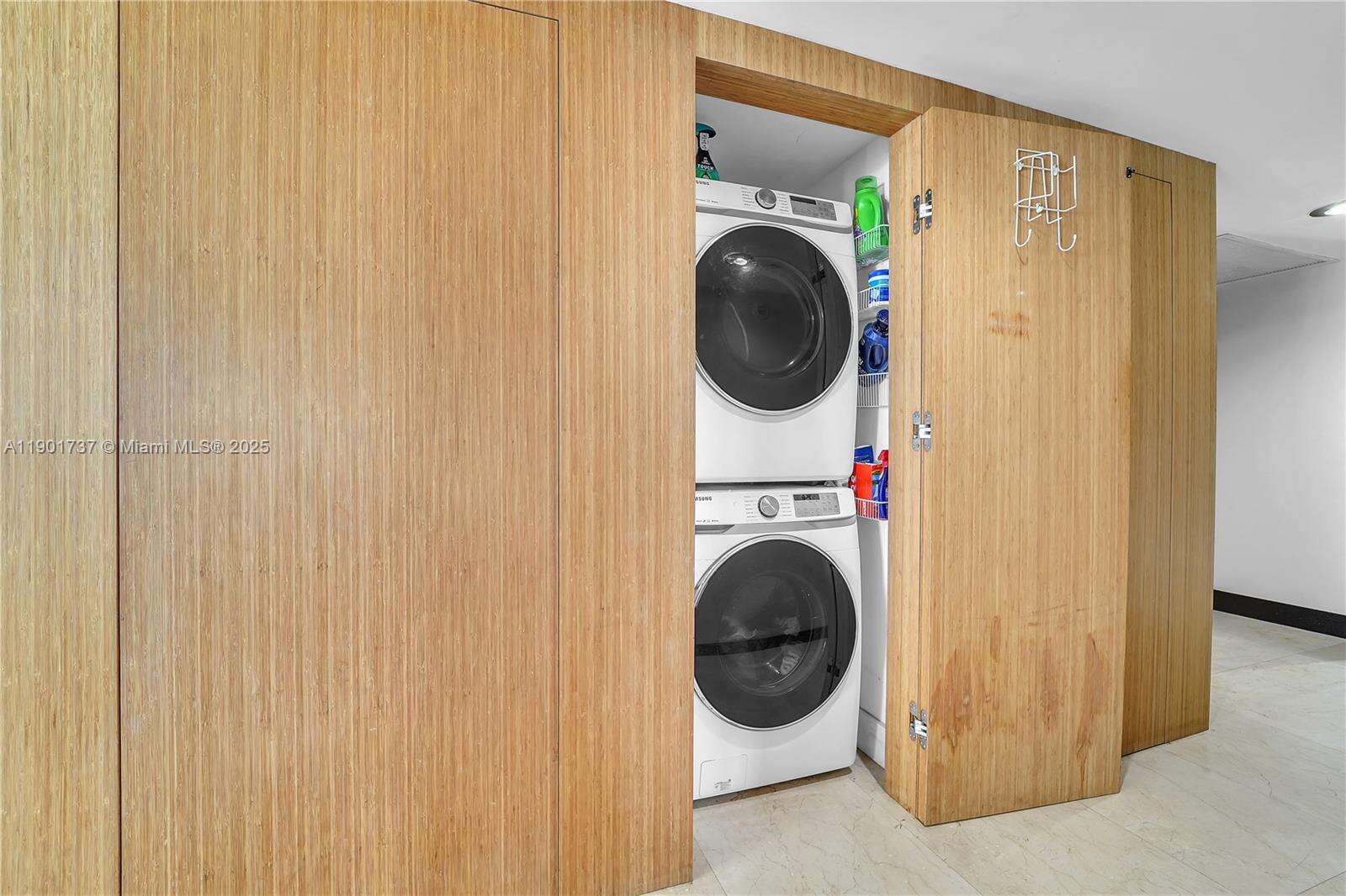 Icon Brickell 1 at 465 Brickell Ave, Miami, FL 33131 - For Rent photo 36