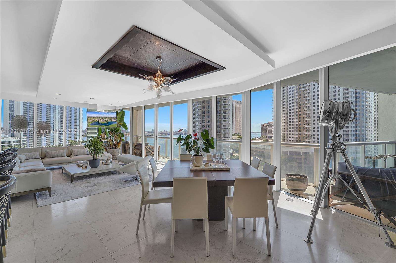 Icon Brickell 1 at 465 Brickell Ave, Miami, FL 33131 - For Rent photo 5