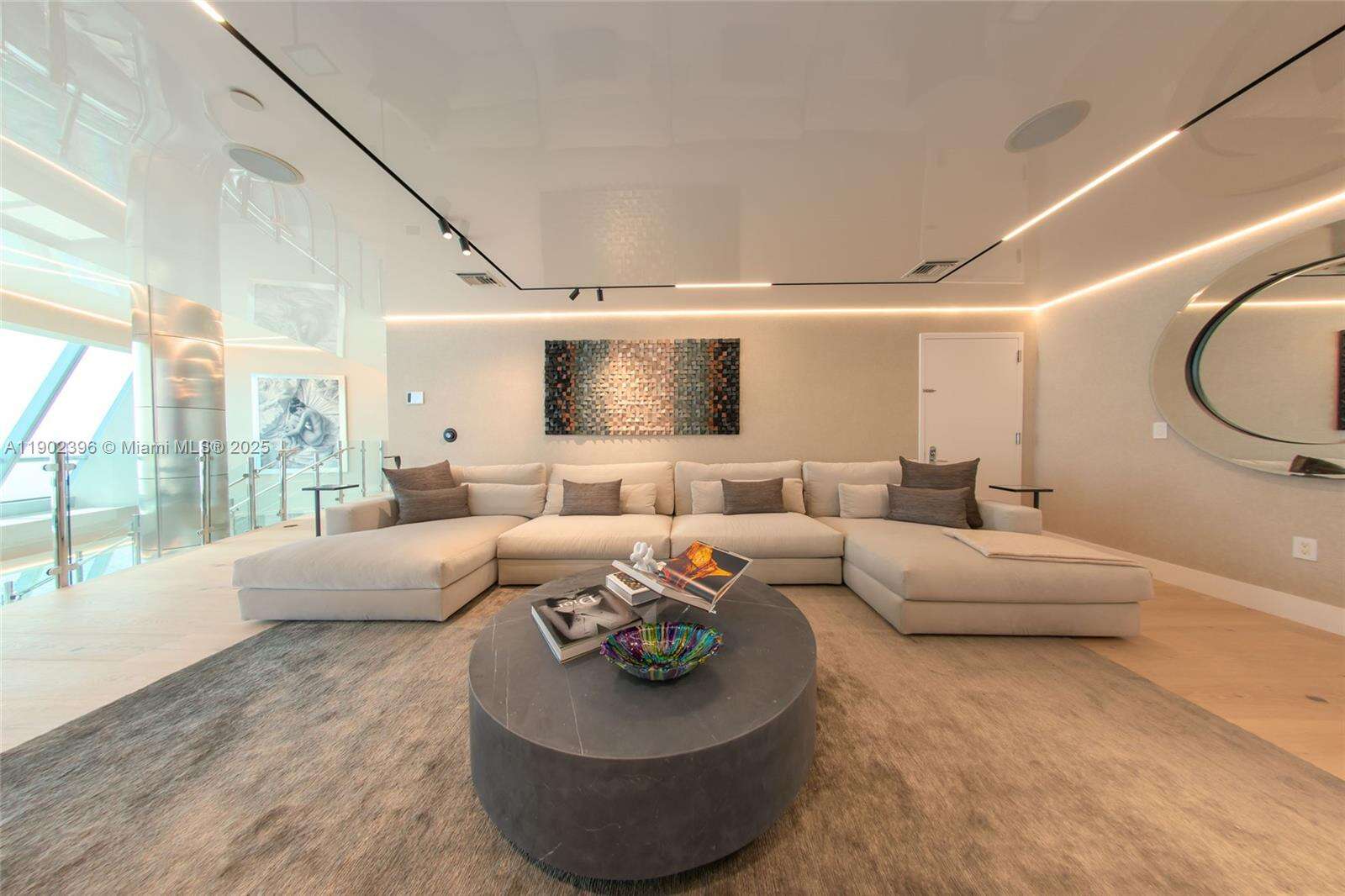 Jade Ocean at 17121 Collins Ave, Sunny Isles Beach, FL 33160 - For Rent photo 19