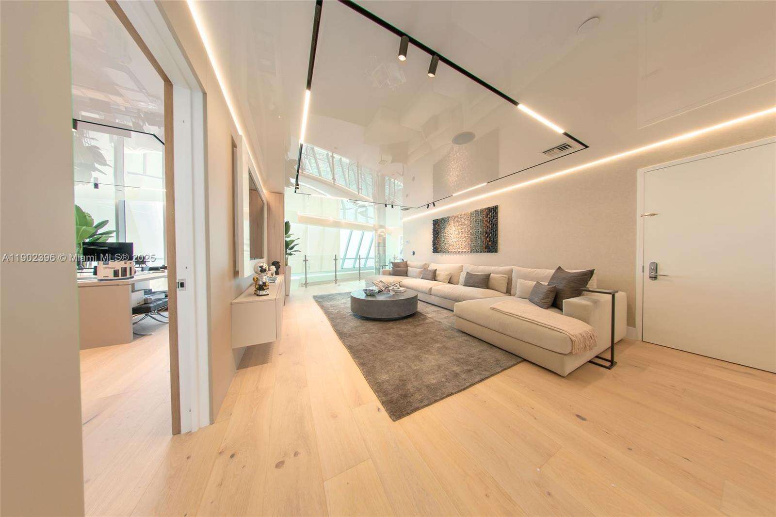 Jade Ocean at 17121 Collins Ave, Sunny Isles Beach, FL 33160 - For Rent photo 21
