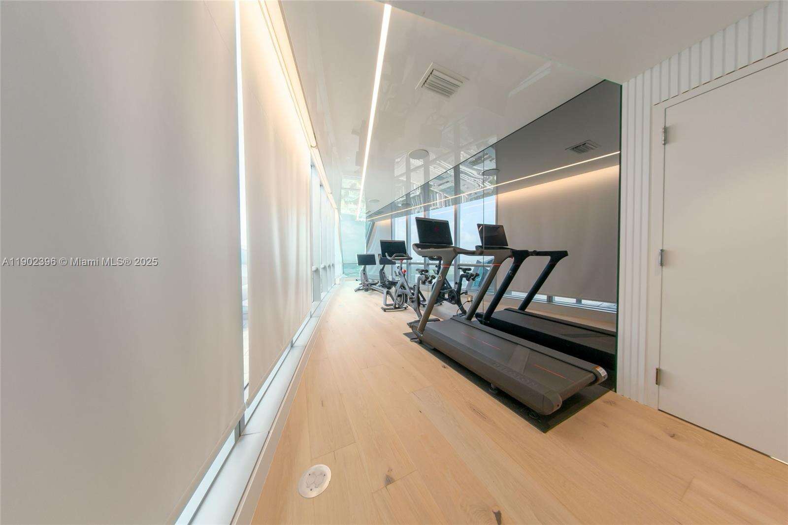 Jade Ocean at 17121 Collins Ave, Sunny Isles Beach, FL 33160 - For Rent photo 26