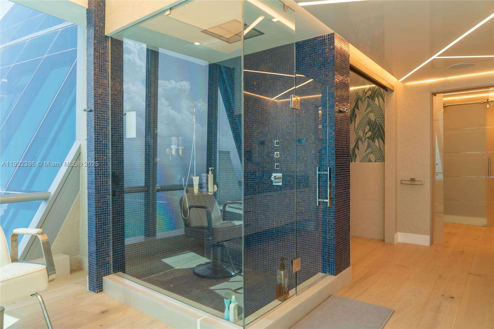 Jade Ocean at 17121 Collins Ave, Sunny Isles Beach, FL 33160 - For Rent photo 50