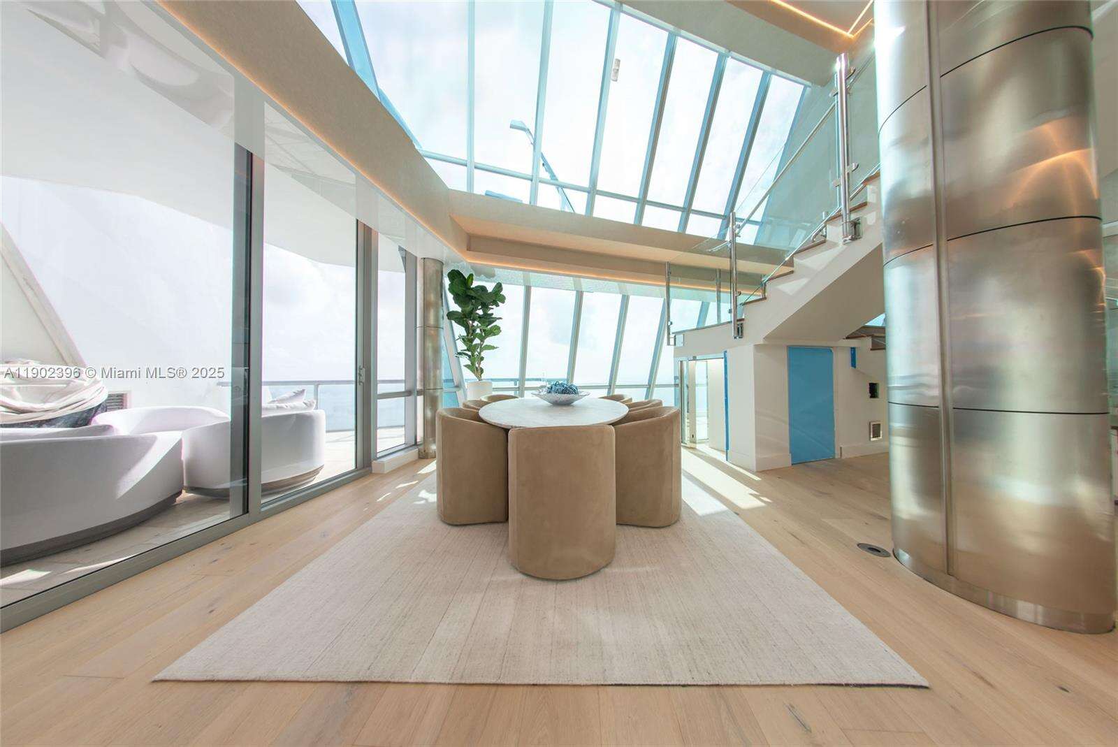 Jade Ocean at 17121 Collins Ave, Sunny Isles Beach, FL 33160 - For Rent photo 10