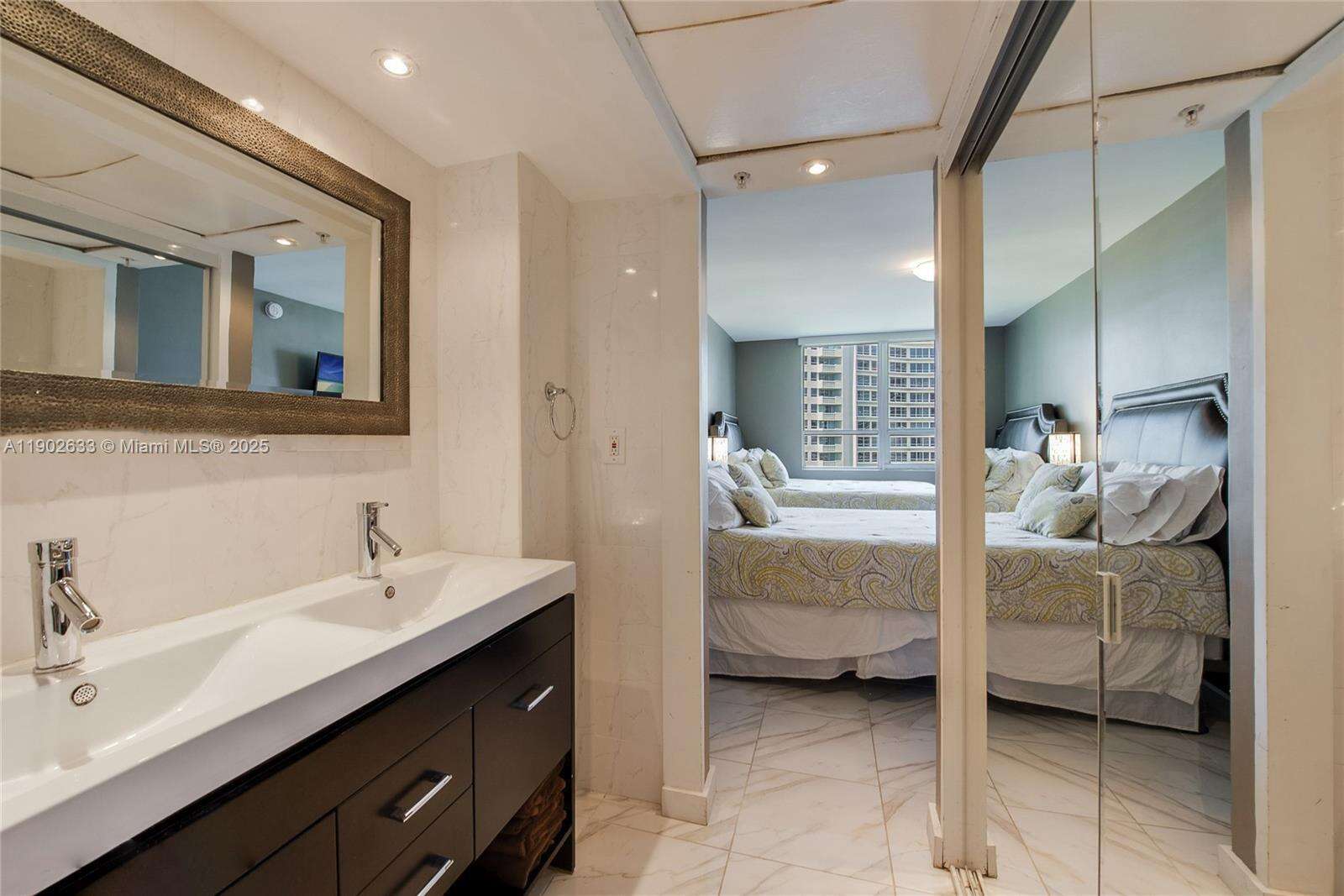 Flamingo South Beach at 1500 Bay Rd, Miami Beach, FL 33139 - For Rent photo 13