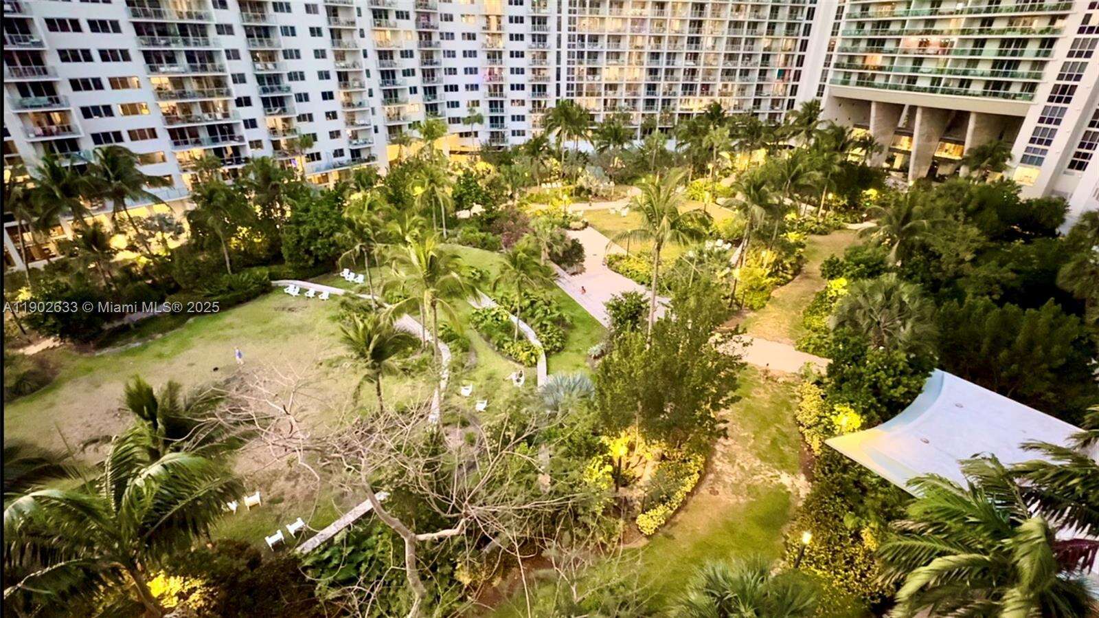 Flamingo South Beach at 1500 Bay Rd, Miami Beach, FL 33139 - For Rent photo 17