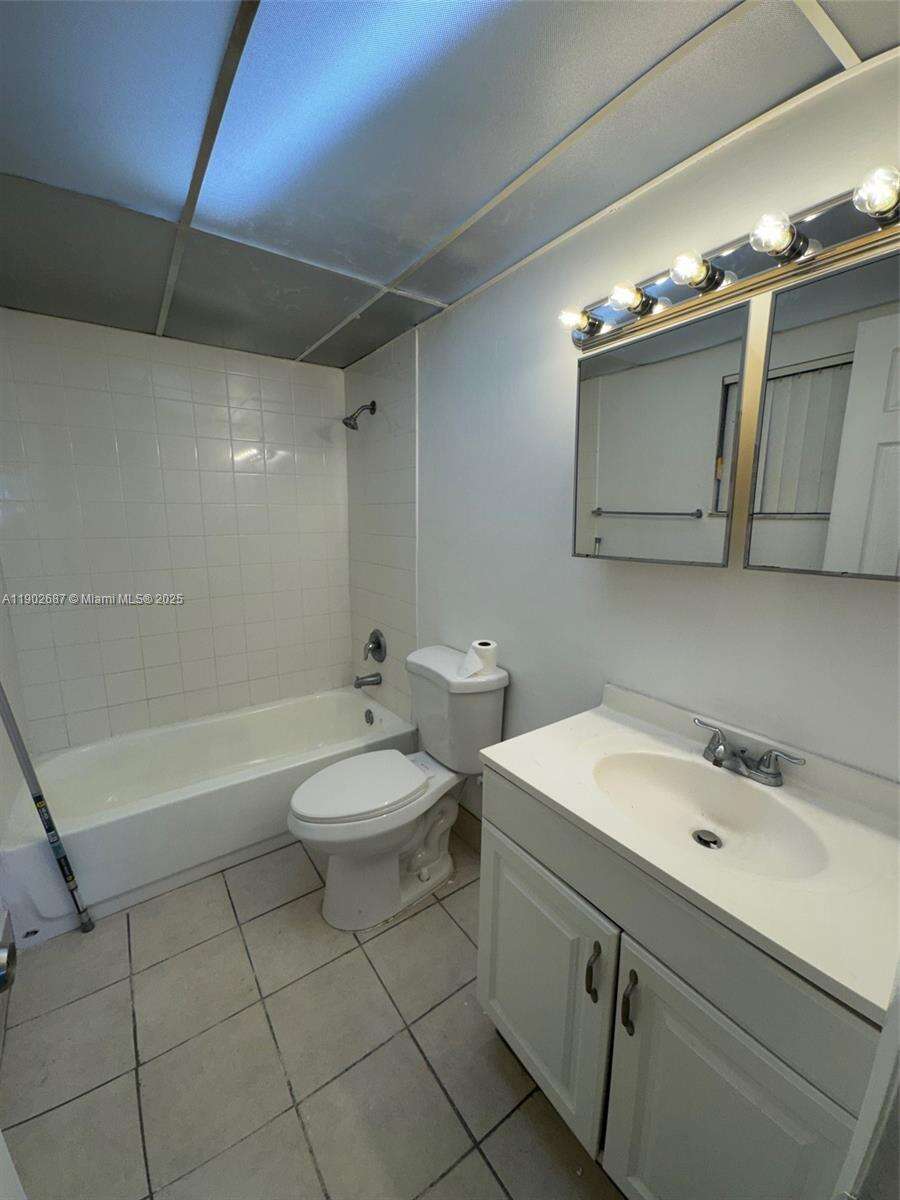 Enclave At The Park Condos for Sale & Rent | Picture 1