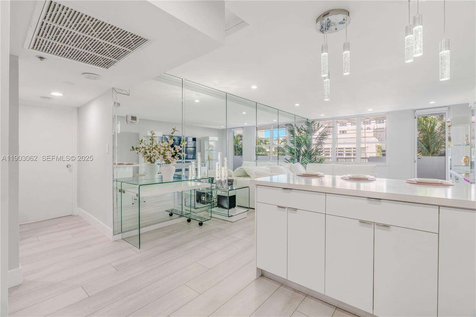 Decoplage at 100 Lincoln Rd, Miami Beach, FL 33139 - For Rent photo 26